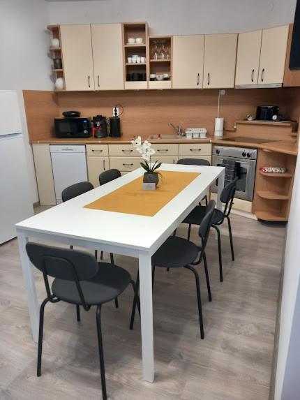 Sunshine Resort Apartment Hajdúszoboszló Екстериор снимка